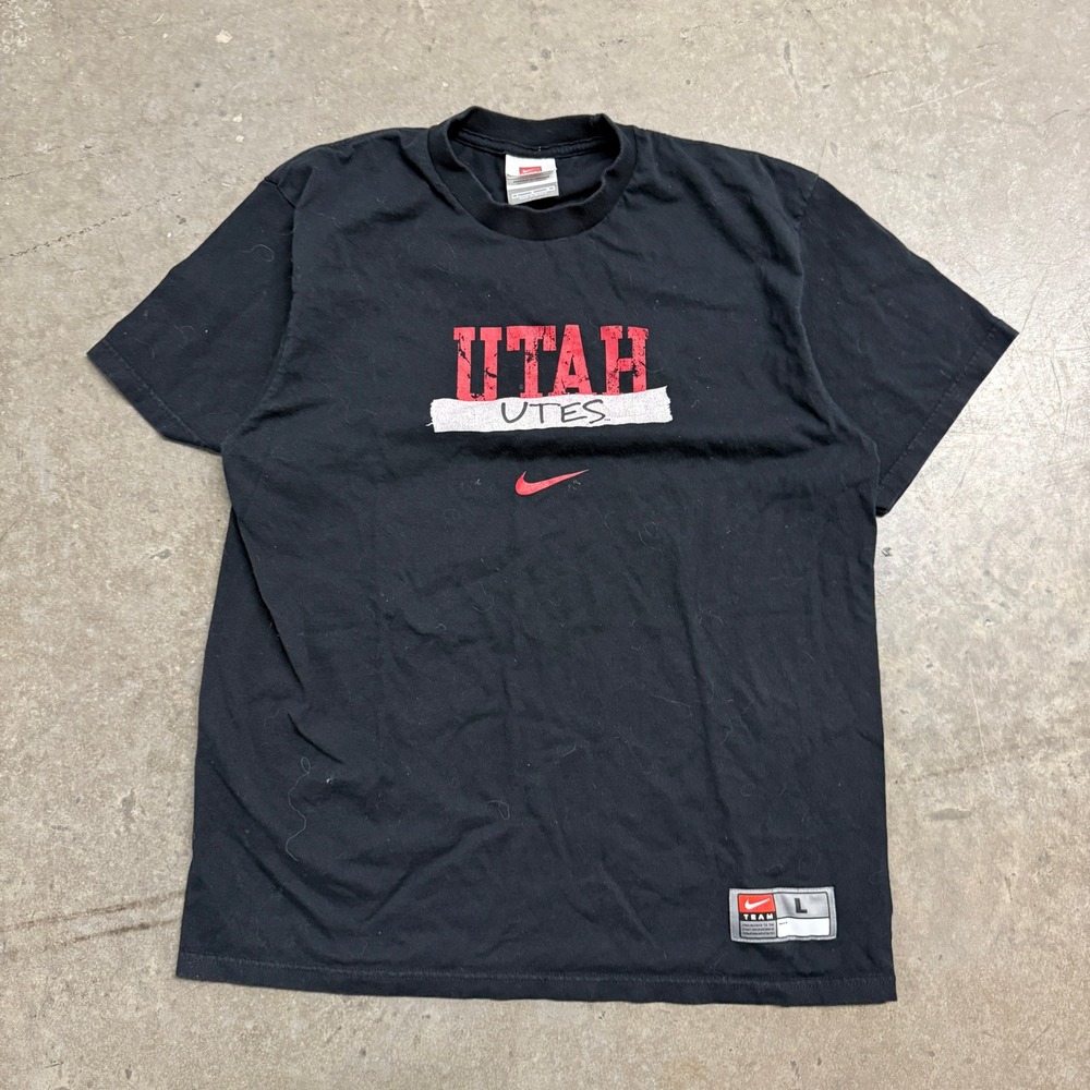 Vintage‎ Nike Team Utah Utes T-Shirt Mens Large Black NCAA Football Graphic Tee